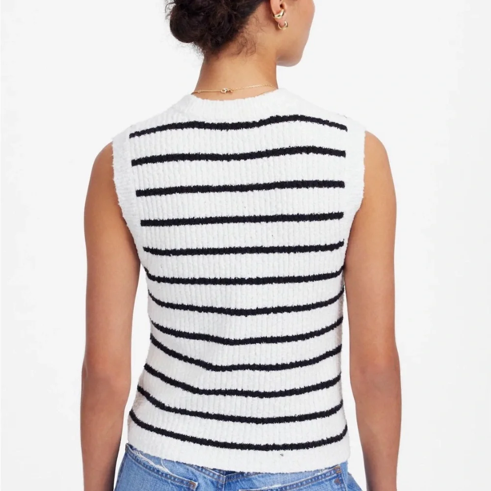 NWT Madewell Bouclé-Knit Sweater Tank Small S Striped White Navy - Picture 3 of 8